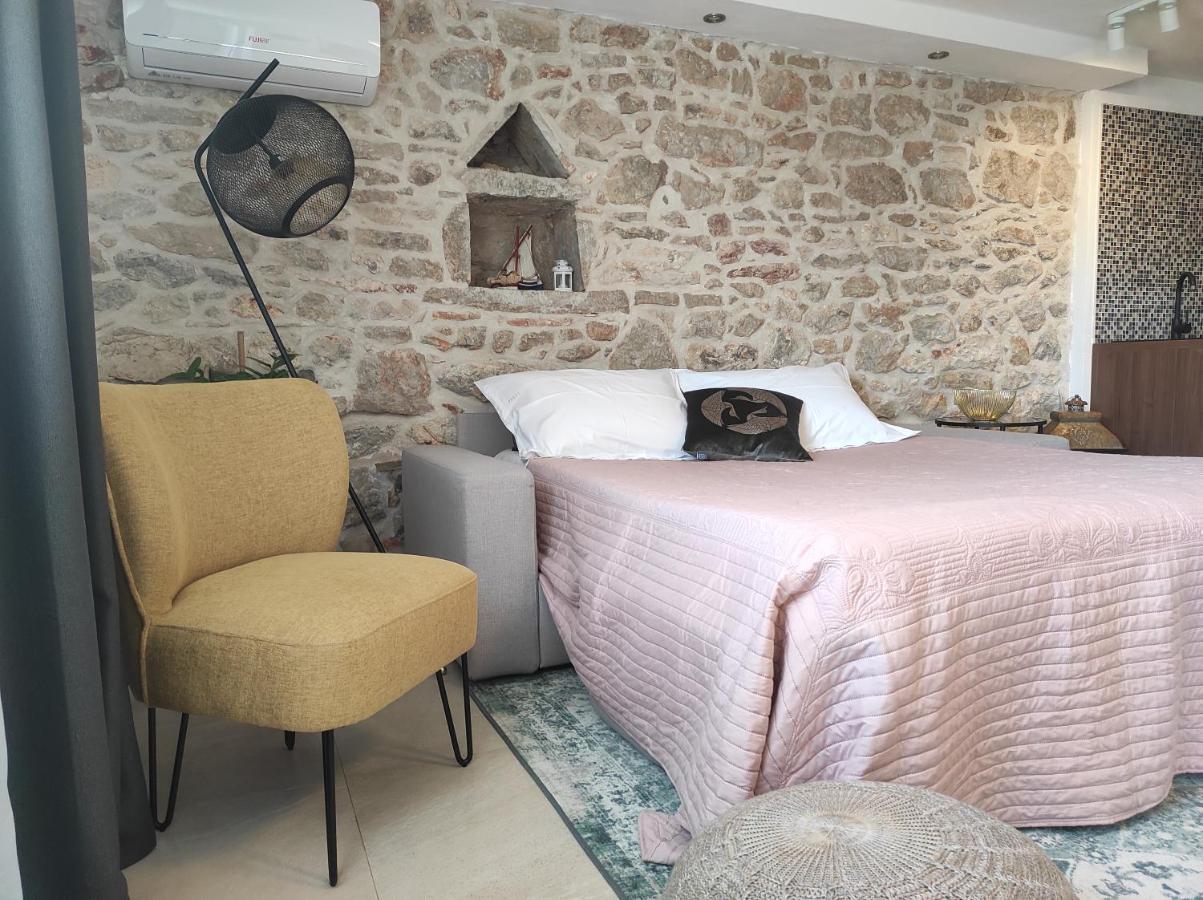 Stone House, Svirce, Hvar Eksteriør billede